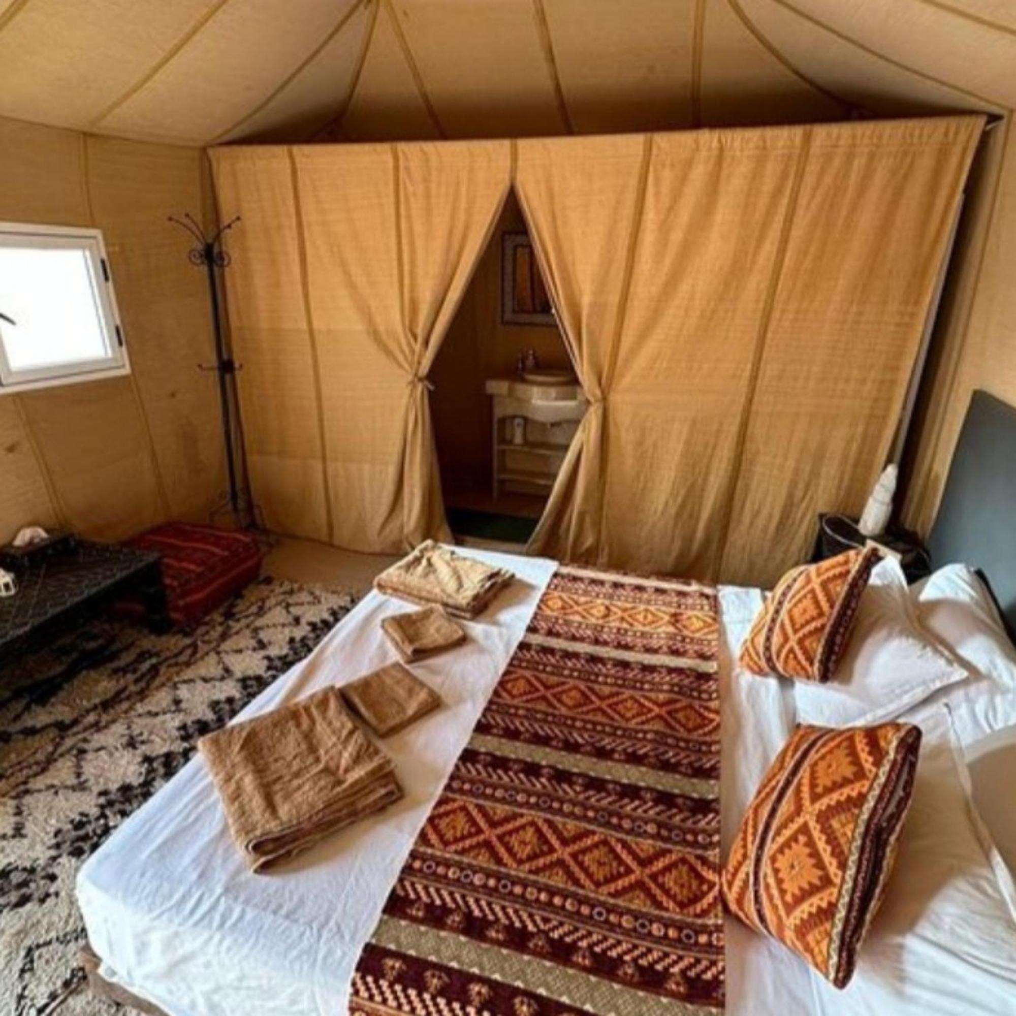 Erg Chebbi Romantic Desert Camp Мерзуга Екстер'єр фото